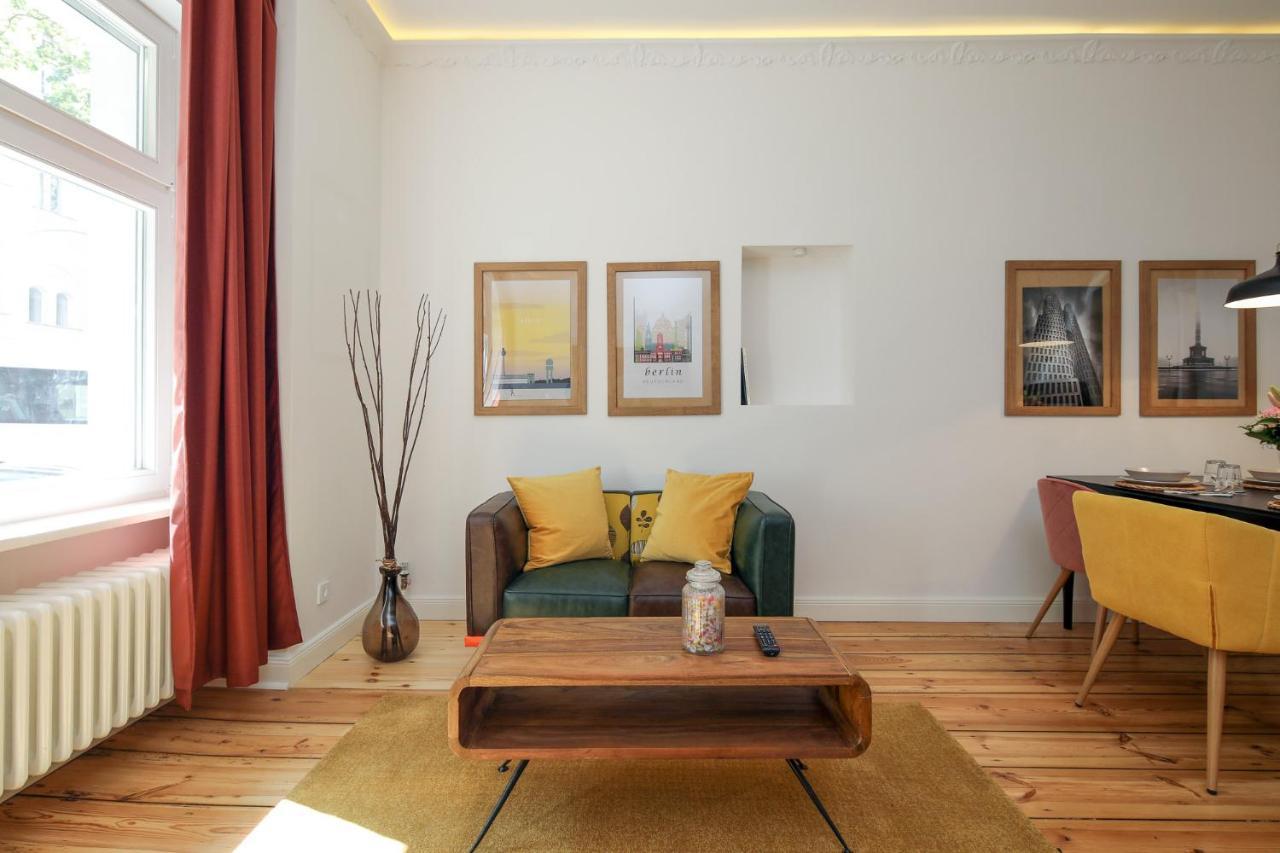 4 Personen Altbau Apartment Nahe Kurfuerstendamm - Romeo & Julia ベルリン エクステリア 写真